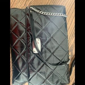 Black purse perfect condition